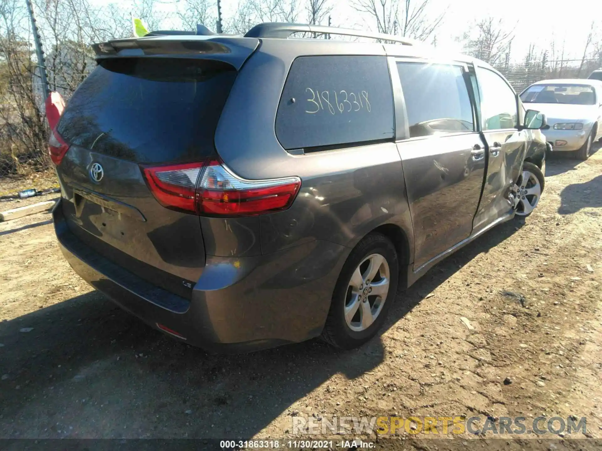 4 Фотография поврежденного автомобиля 5TDKZ3DC3LS083784 TOYOTA SIENNA 2020