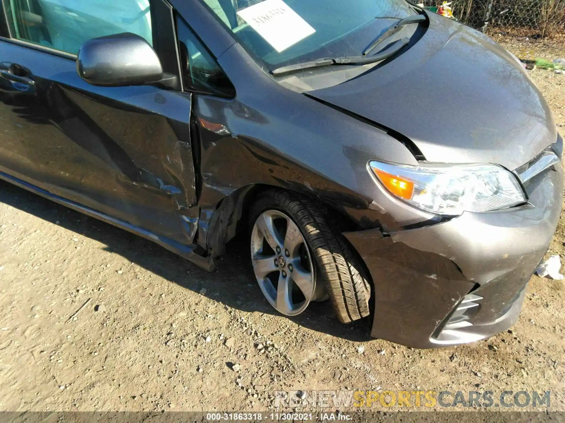 6 Photograph of a damaged car 5TDKZ3DC3LS083784 TOYOTA SIENNA 2020