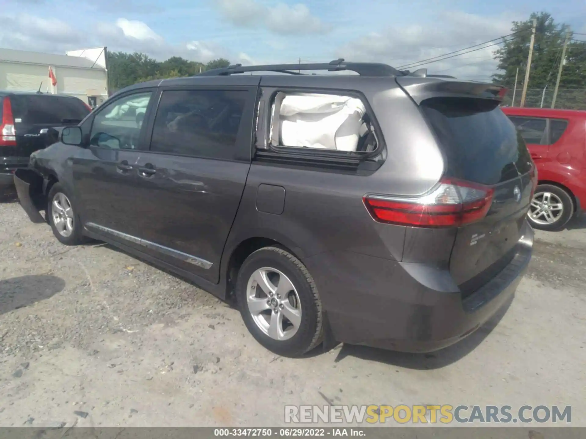 3 Фотография поврежденного автомобиля 5TDKZ3DC4LS029233 TOYOTA SIENNA 2020