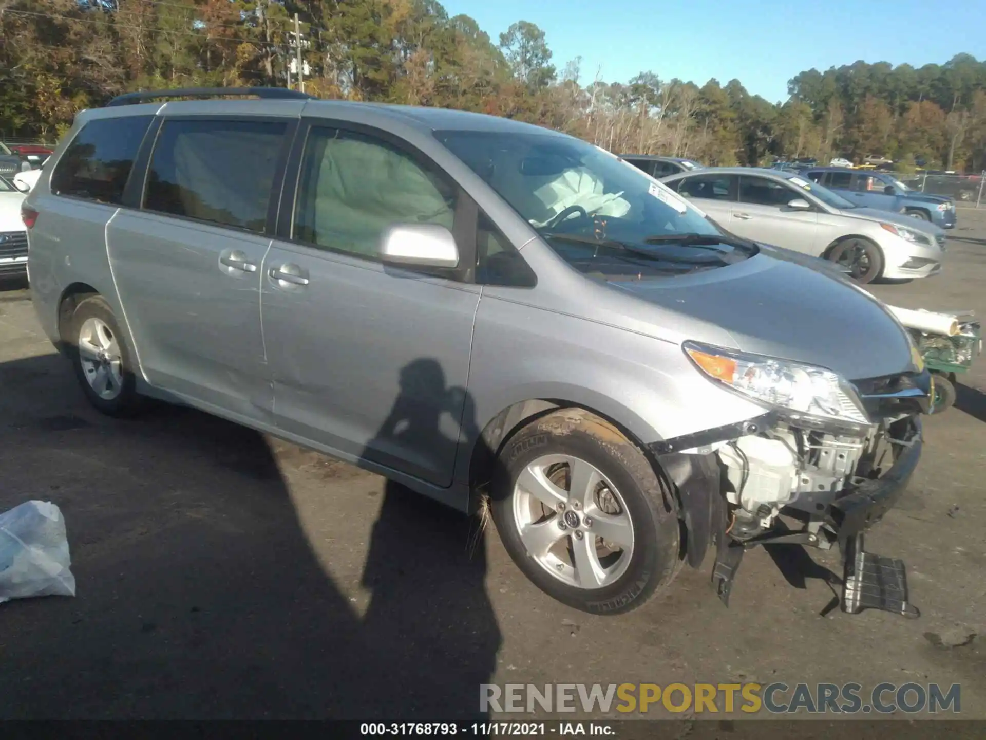 1 Photograph of a damaged car 5TDKZ3DC4LS034139 TOYOTA SIENNA 2020