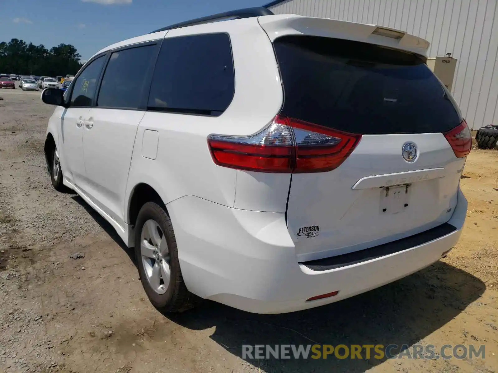 3 Photograph of a damaged car 5TDKZ3DC4LS044749 TOYOTA SIENNA 2020