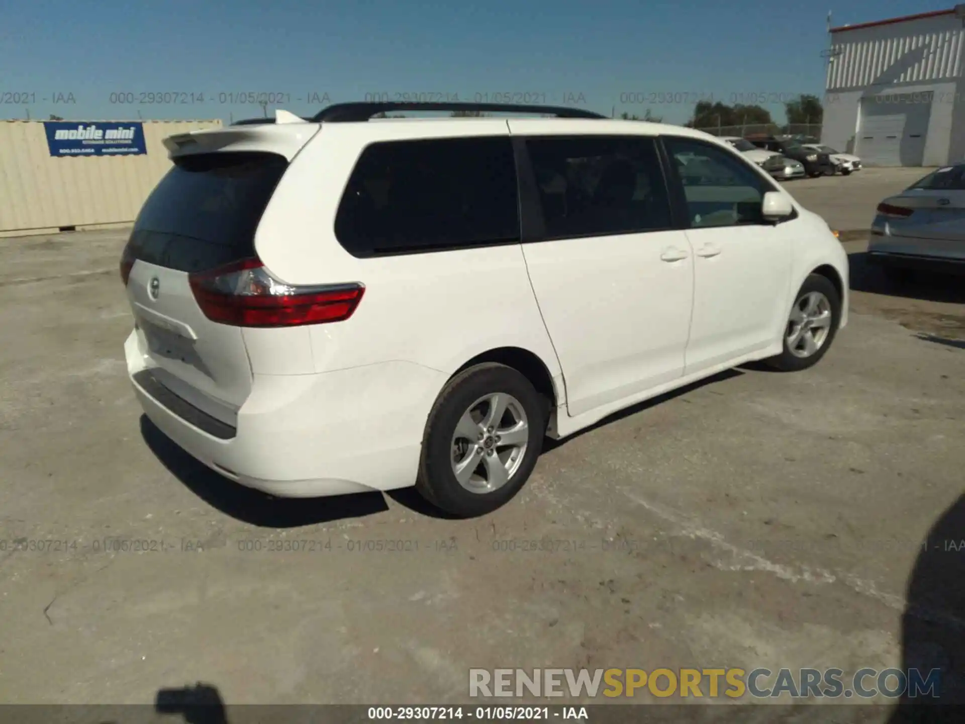 4 Фотография поврежденного автомобиля 5TDKZ3DC4LS064497 TOYOTA SIENNA 2020