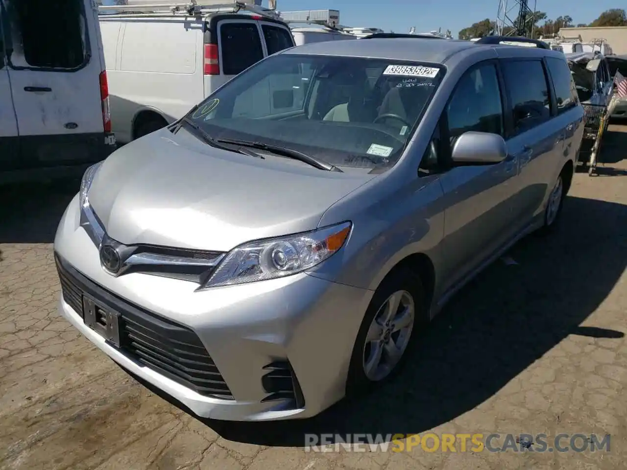 2 Photograph of a damaged car 5TDKZ3DC4LS065469 TOYOTA SIENNA 2020