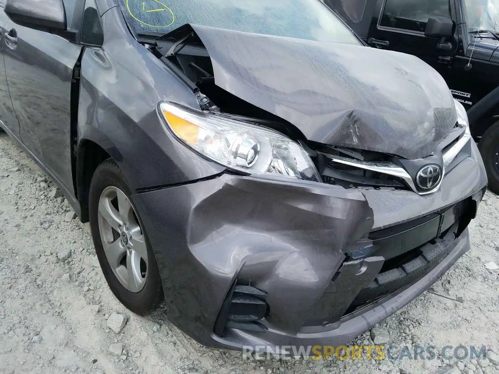 9 Фотография поврежденного автомобиля 5TDKZ3DC4LS074933 TOYOTA SIENNA 2020