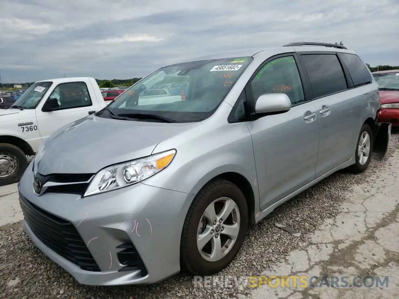 2 Photograph of a damaged car 5TDKZ3DC4LS080022 TOYOTA SIENNA 2020