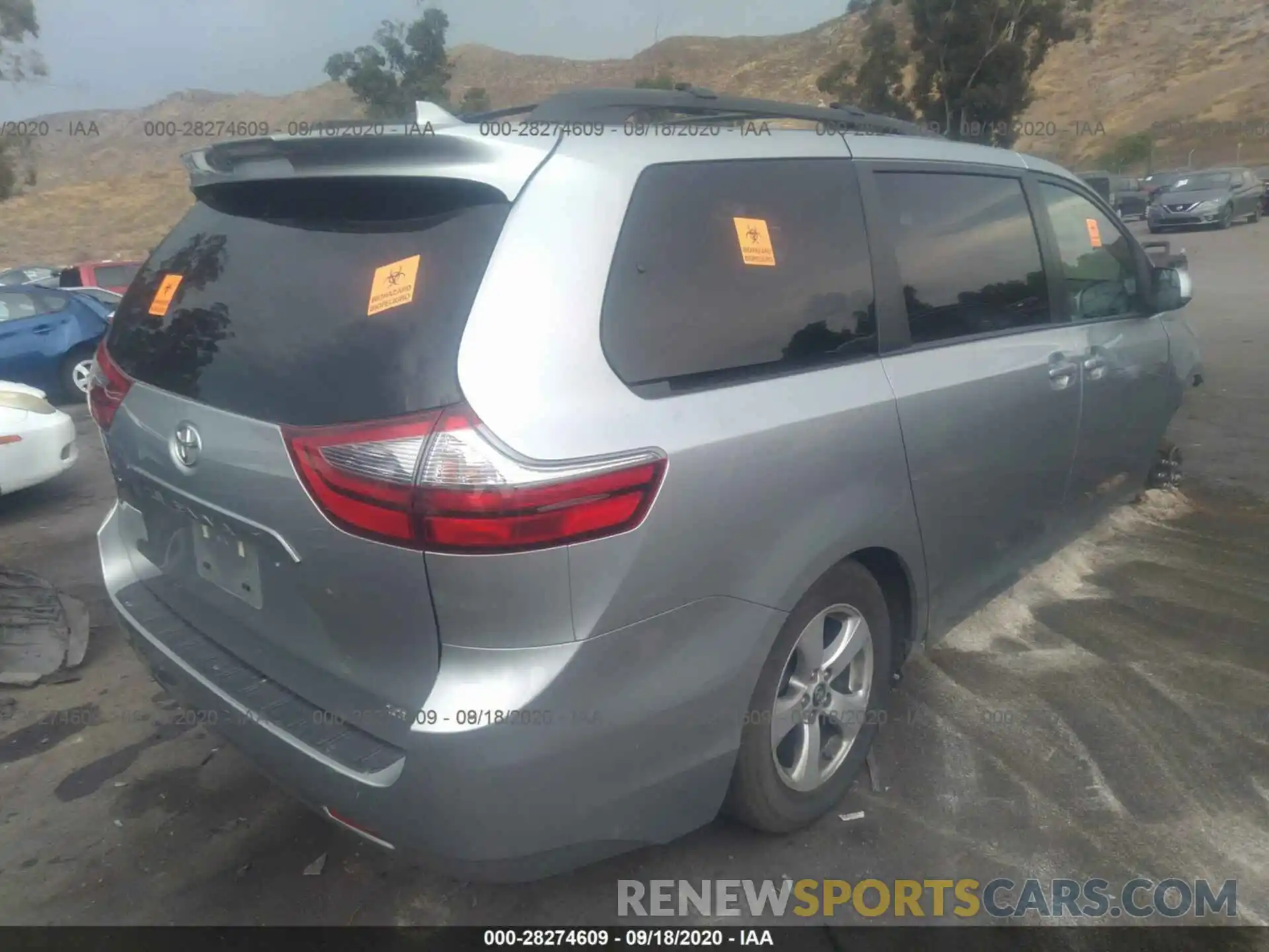 15 Photograph of a damaged car 5TDKZ3DC5LS024297 TOYOTA SIENNA 2020