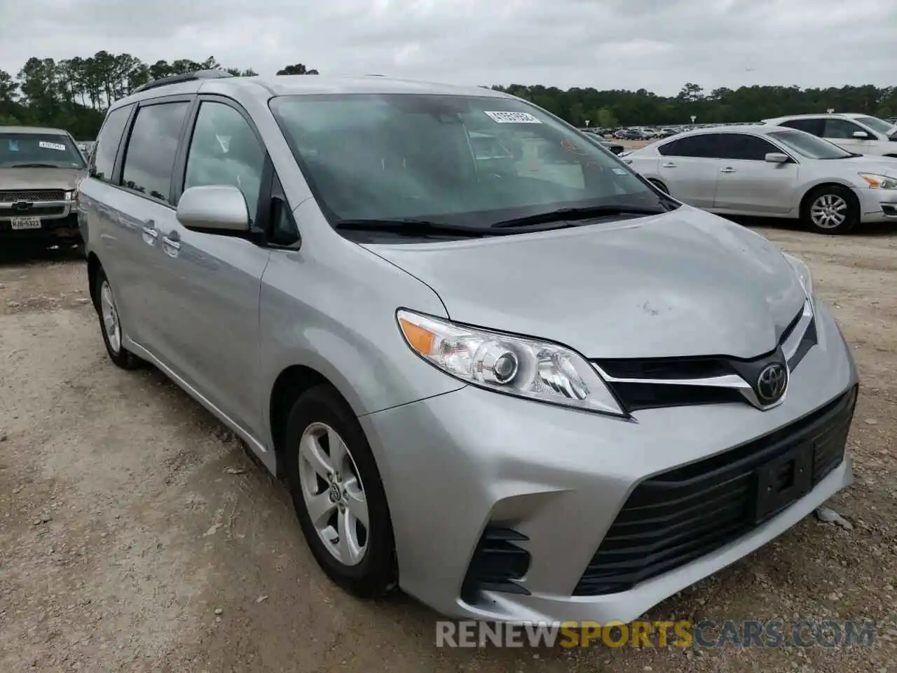 1 Photograph of a damaged car 5TDKZ3DC5LS024591 TOYOTA SIENNA 2020