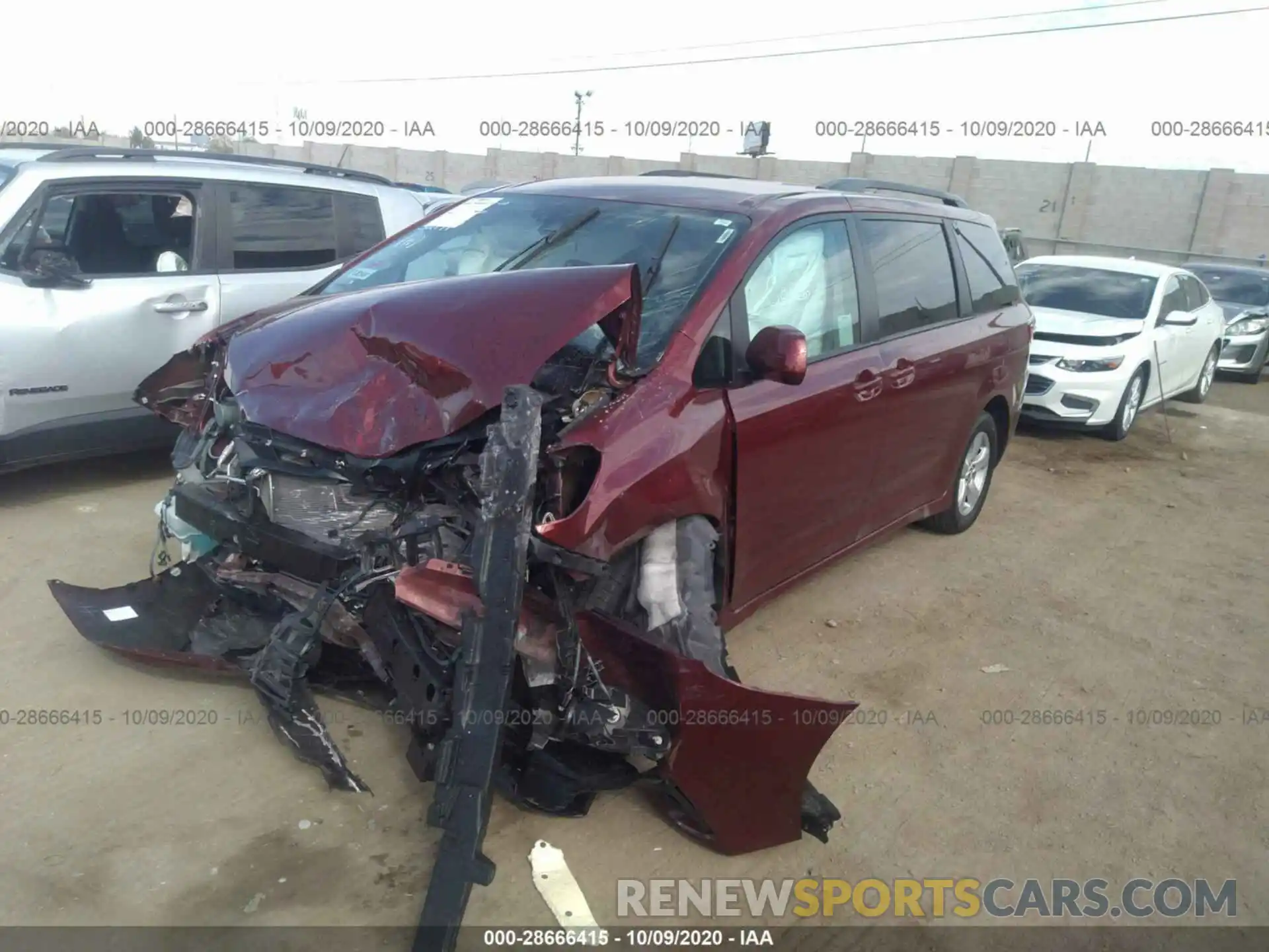 2 Фотография поврежденного автомобиля 5TDKZ3DC5LS029029 TOYOTA SIENNA 2020