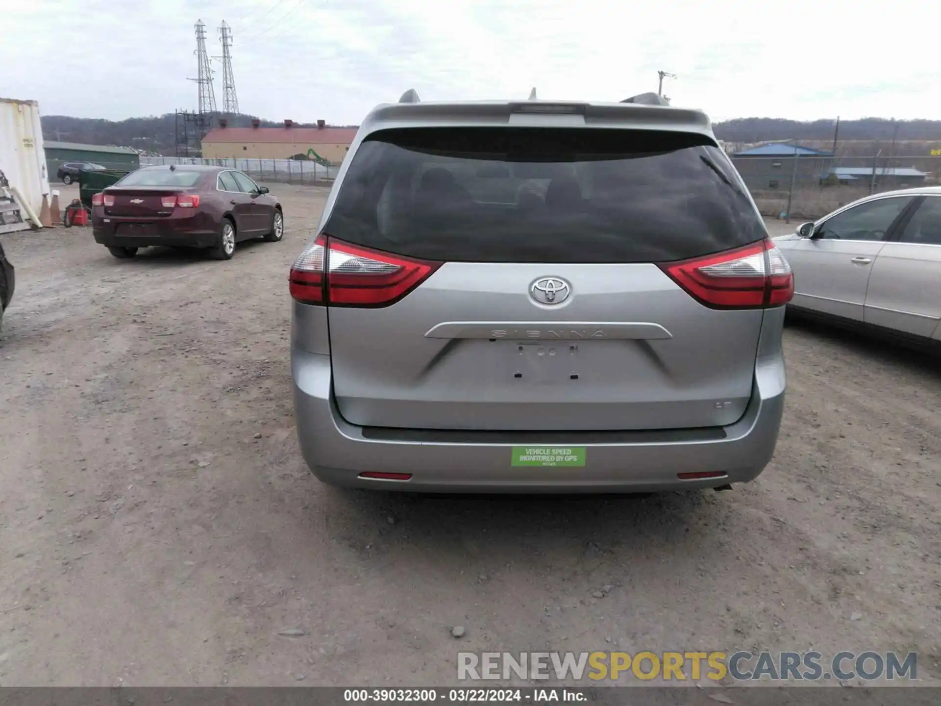 16 Photograph of a damaged car 5TDKZ3DC5LS035462 TOYOTA SIENNA 2020