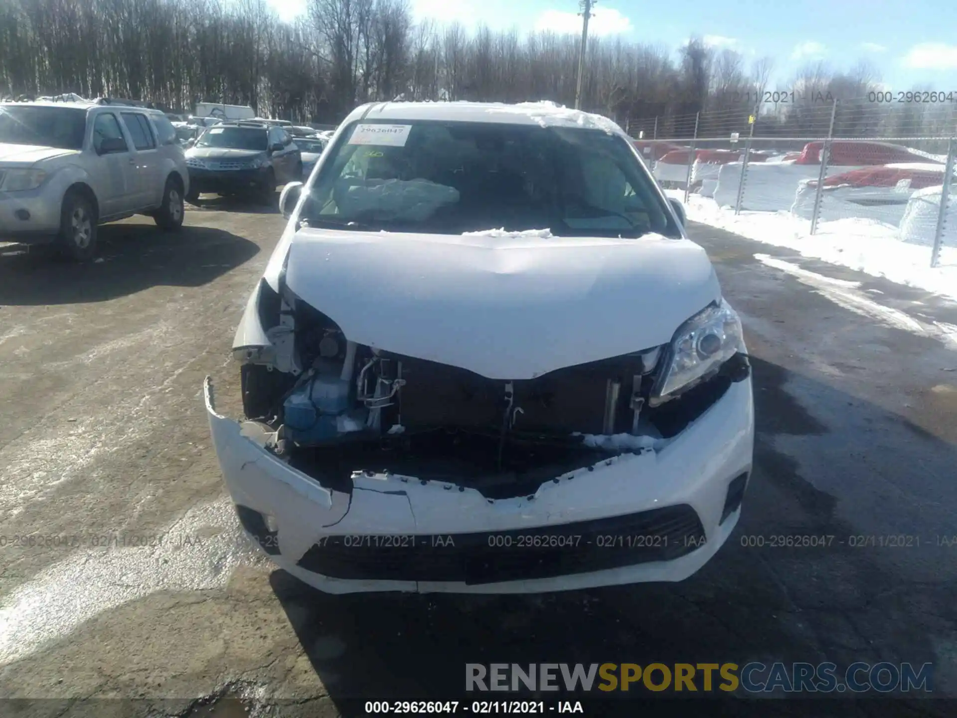 6 Photograph of a damaged car 5TDKZ3DC5LS046395 TOYOTA SIENNA 2020