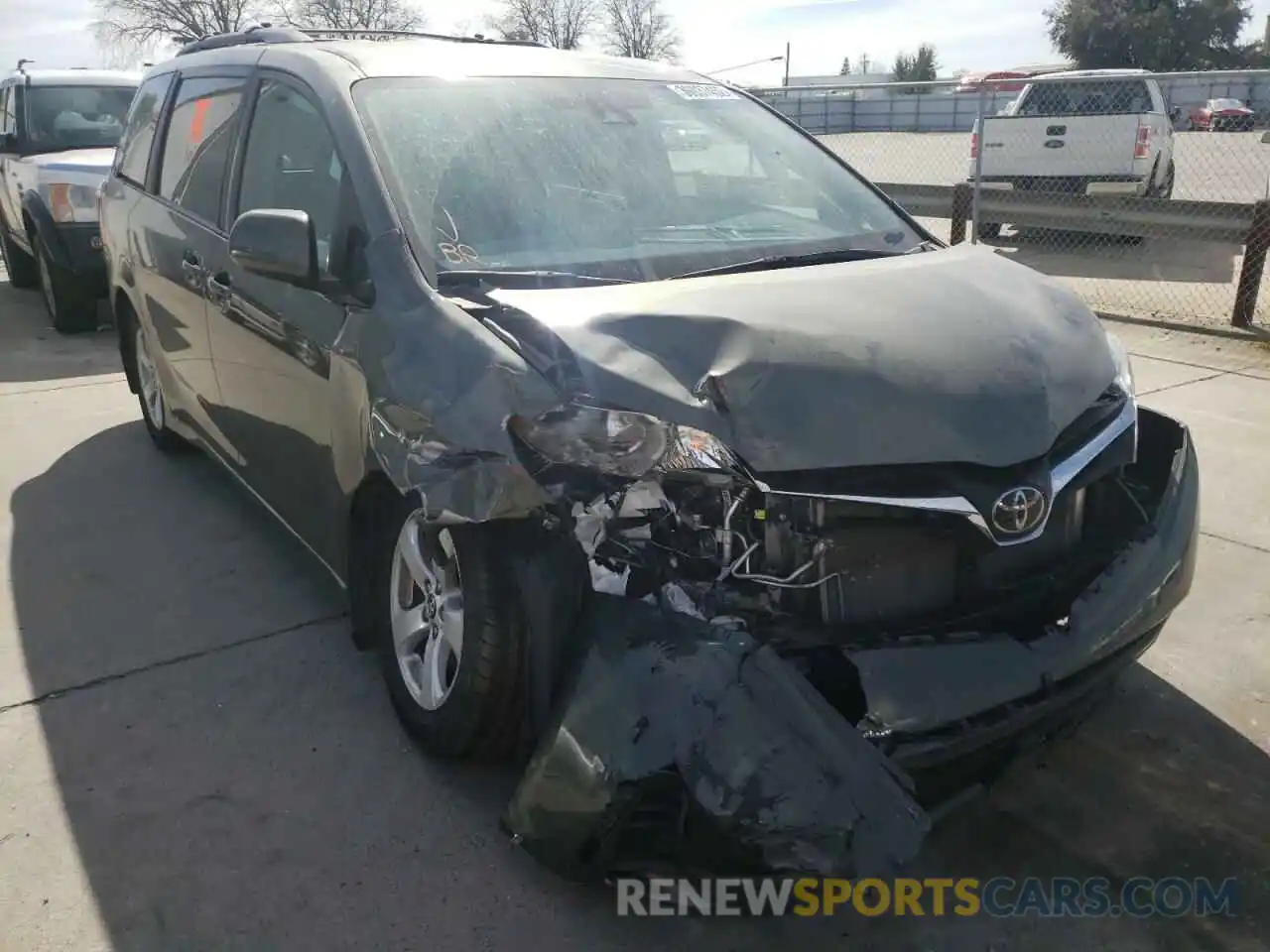 1 Photograph of a damaged car 5TDKZ3DC5LS046414 TOYOTA SIENNA 2020