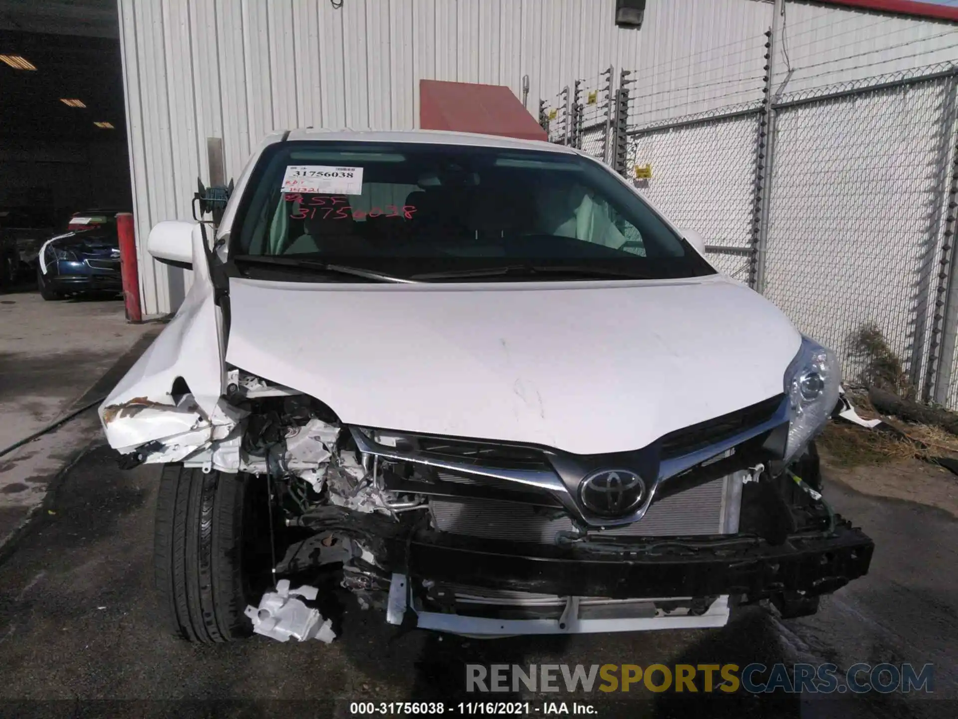 6 Photograph of a damaged car 5TDKZ3DC5LS049068 TOYOTA SIENNA 2020