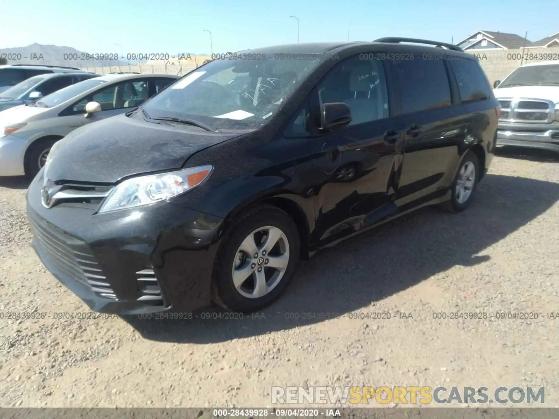 2 Photograph of a damaged car 5TDKZ3DC5LS057316 TOYOTA SIENNA 2020