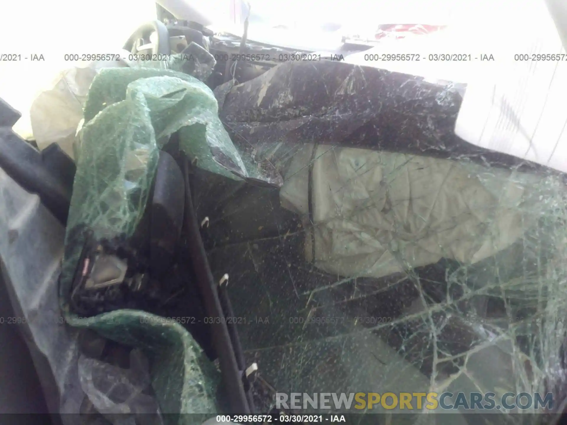 5 Фотография поврежденного автомобиля 5TDKZ3DC5LS057624 TOYOTA SIENNA 2020