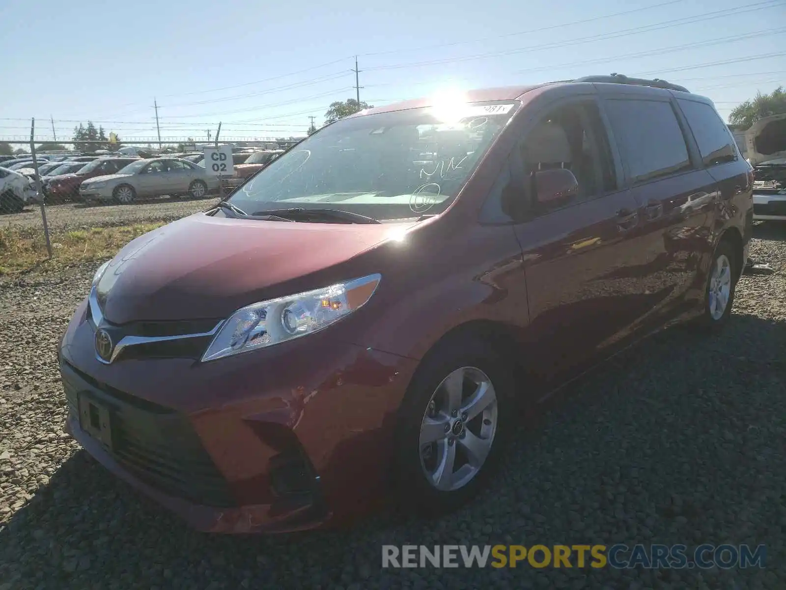 2 Photograph of a damaged car 5TDKZ3DC5LS061155 TOYOTA SIENNA 2020