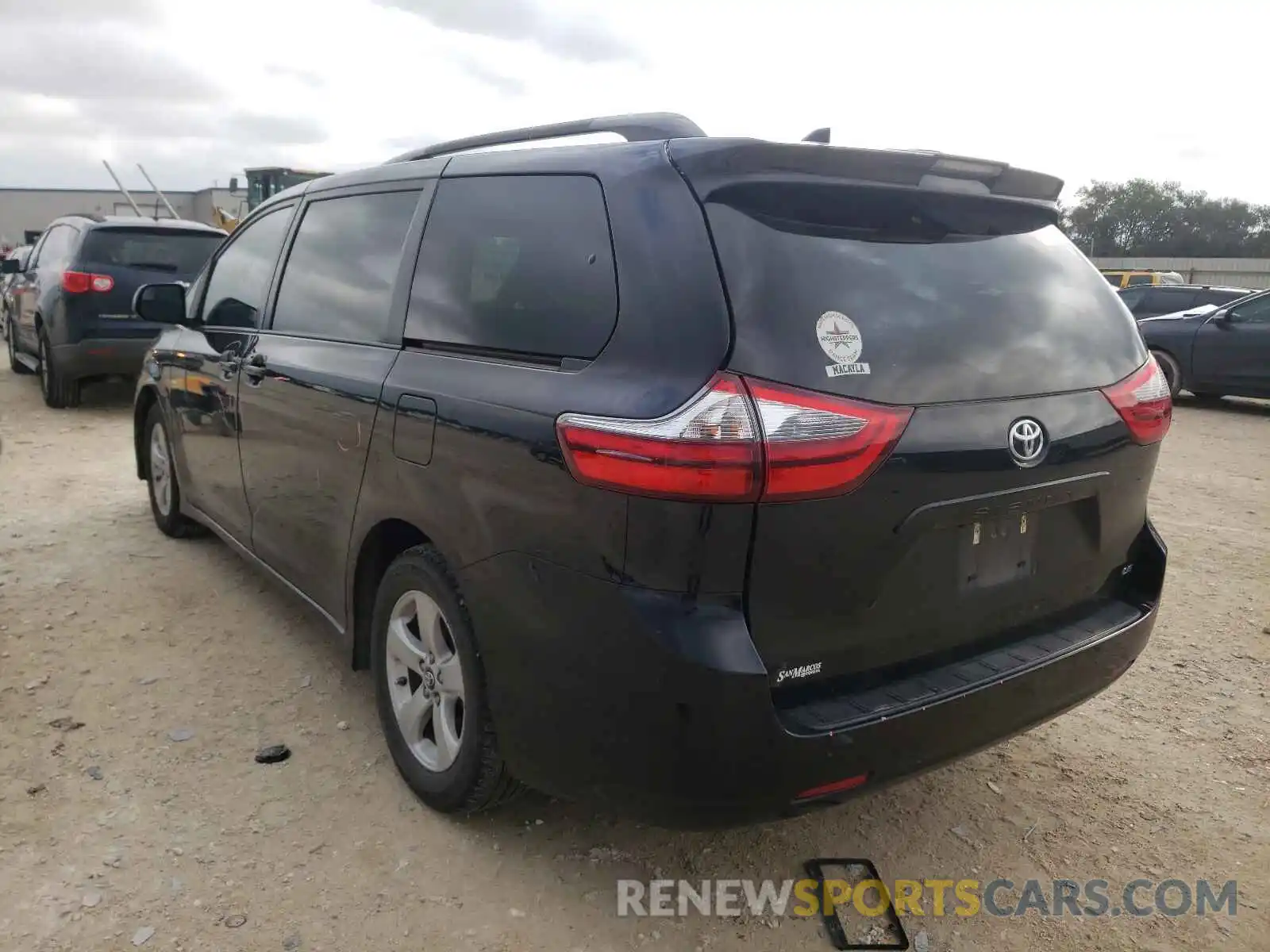 3 Photograph of a damaged car 5TDKZ3DC6LS043456 TOYOTA SIENNA 2020