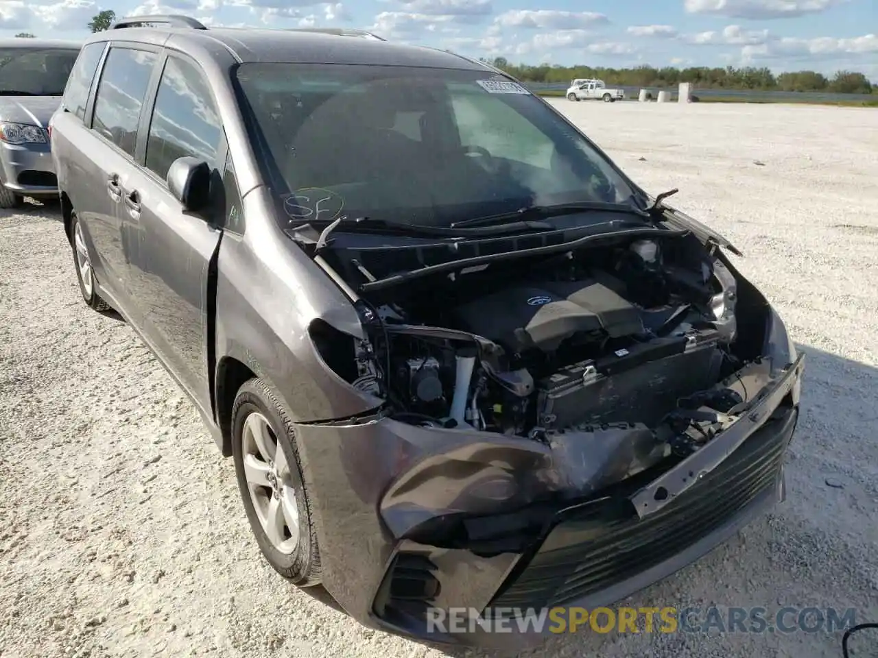 1 Photograph of a damaged car 5TDKZ3DC6LS055025 TOYOTA SIENNA 2020