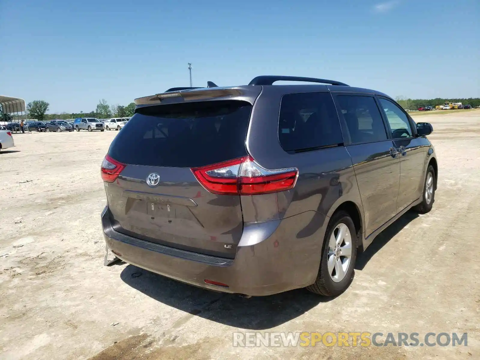 4 Фотография поврежденного автомобиля 5TDKZ3DC6LS087764 TOYOTA SIENNA 2020