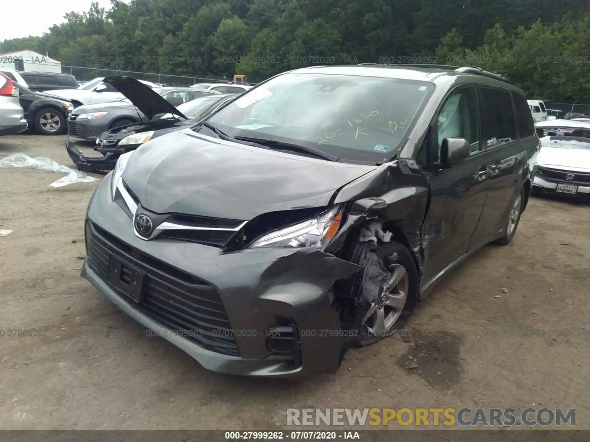 2 Photograph of a damaged car 5TDKZ3DC7LS029310 TOYOTA SIENNA 2020