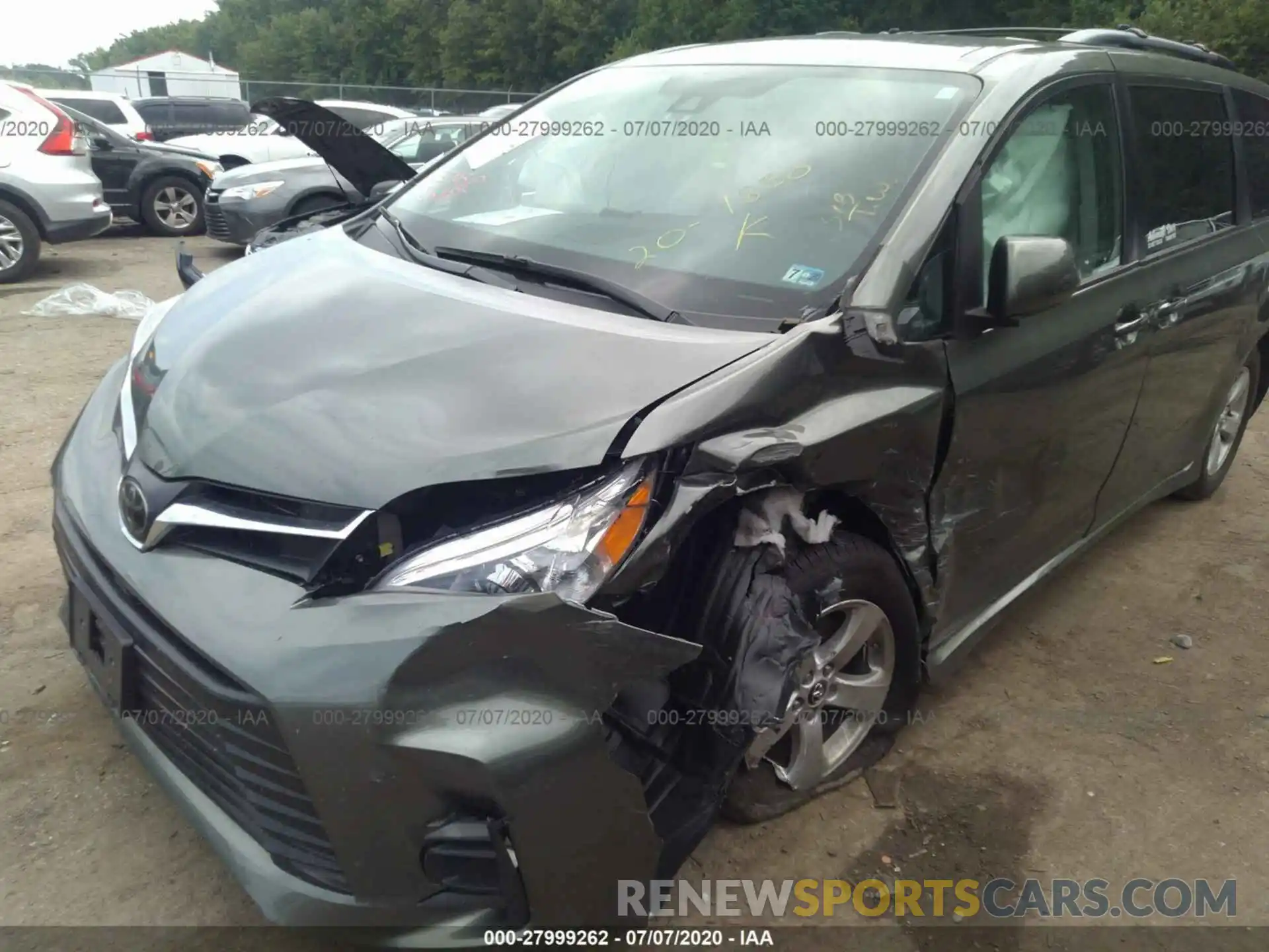 6 Photograph of a damaged car 5TDKZ3DC7LS029310 TOYOTA SIENNA 2020