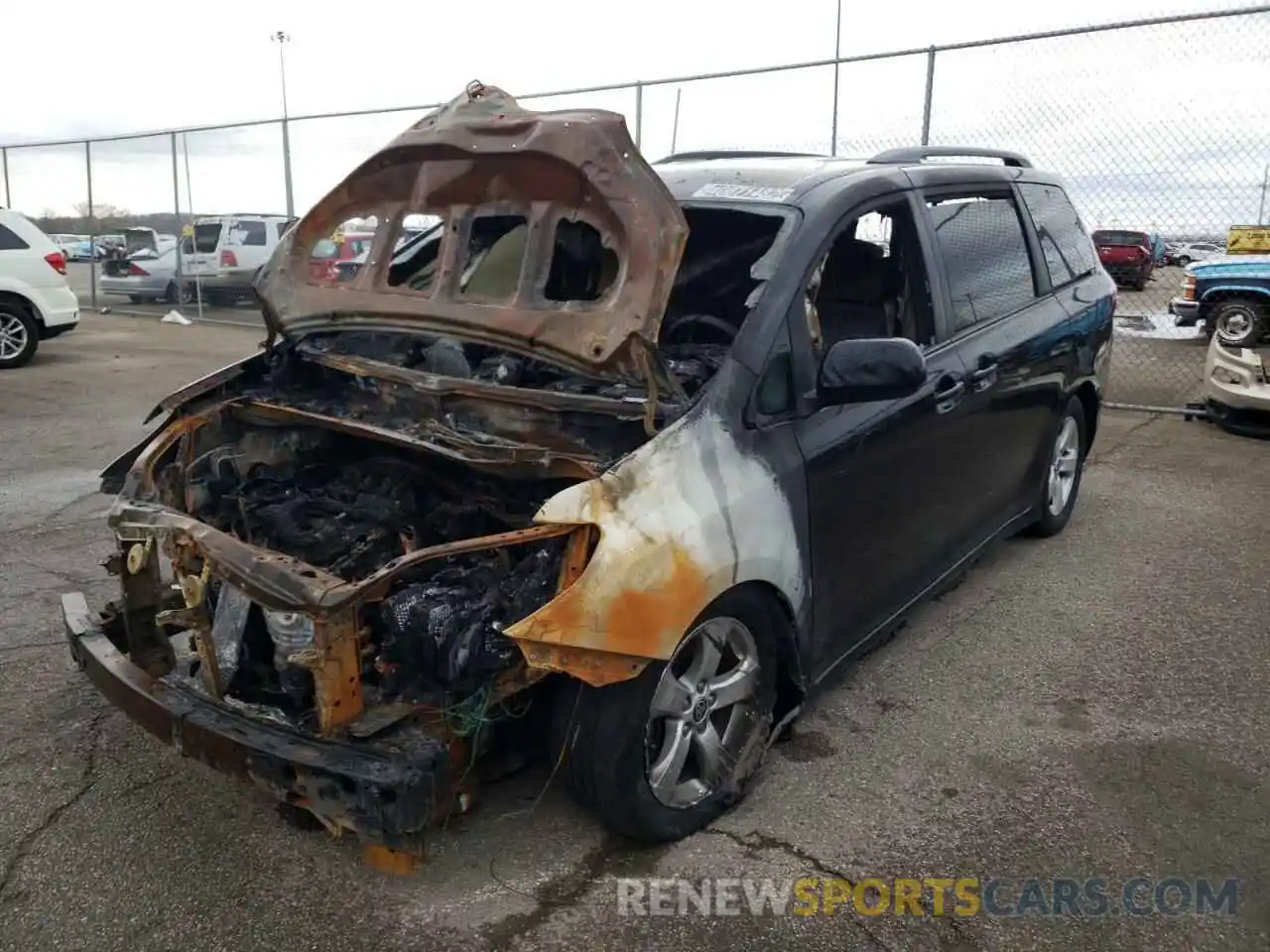 2 Photograph of a damaged car 5TDKZ3DC7LS076742 TOYOTA SIENNA 2020