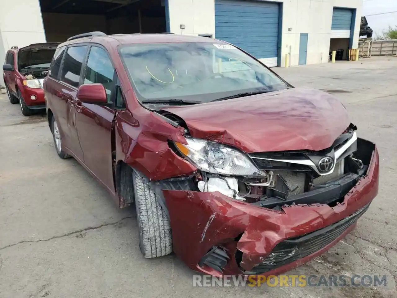 1 Photograph of a damaged car 5TDKZ3DC8LS037108 TOYOTA SIENNA 2020