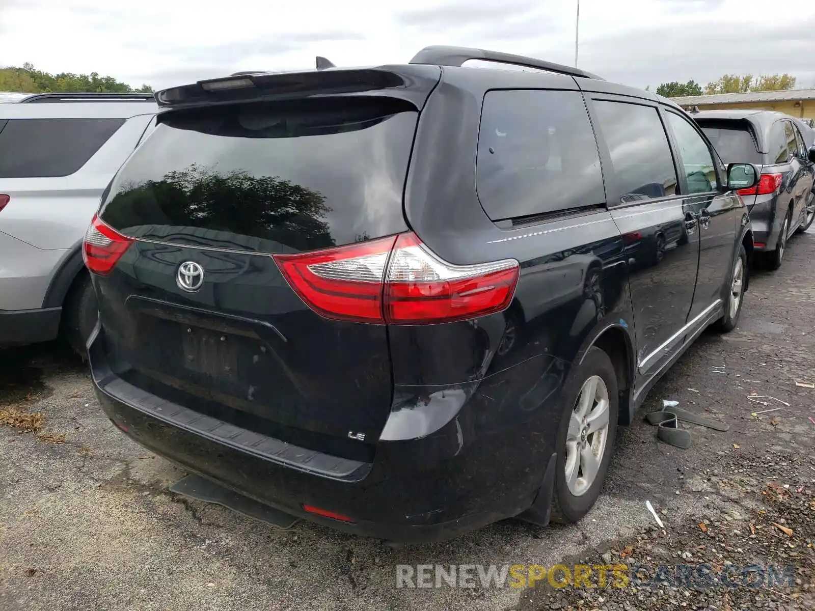 4 Фотография поврежденного автомобиля 5TDKZ3DC8LS039389 TOYOTA SIENNA 2020