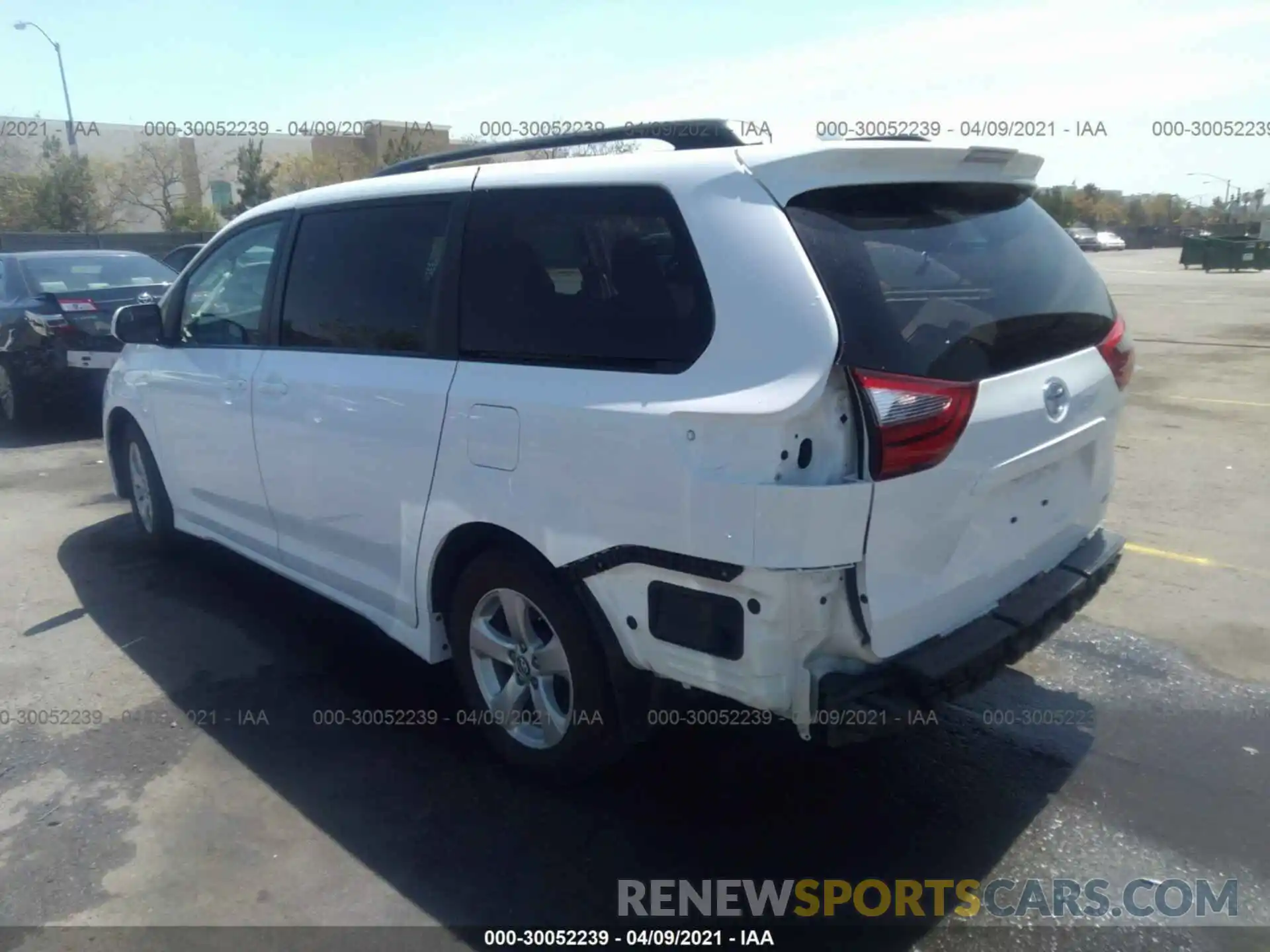 3 Фотография поврежденного автомобиля 5TDKZ3DC8LS049596 TOYOTA SIENNA 2020