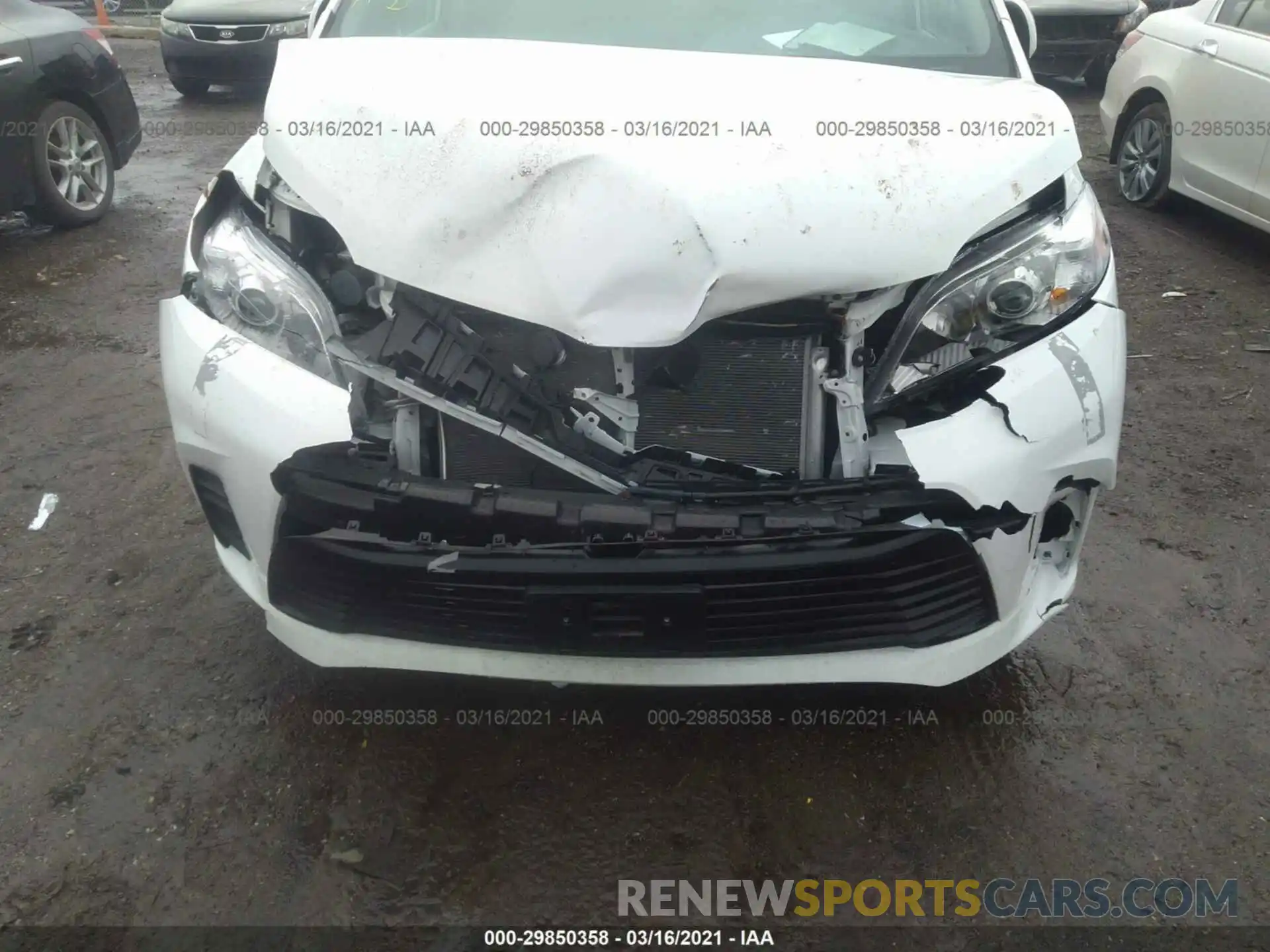 6 Photograph of a damaged car 5TDKZ3DC8LS058914 TOYOTA SIENNA 2020