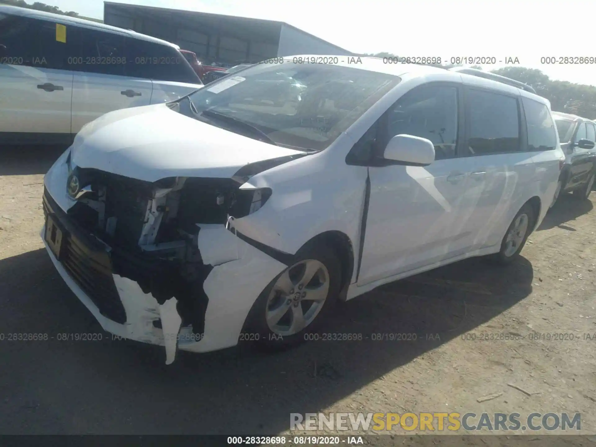 2 Фотография поврежденного автомобиля 5TDKZ3DC8LS067466 TOYOTA SIENNA 2020