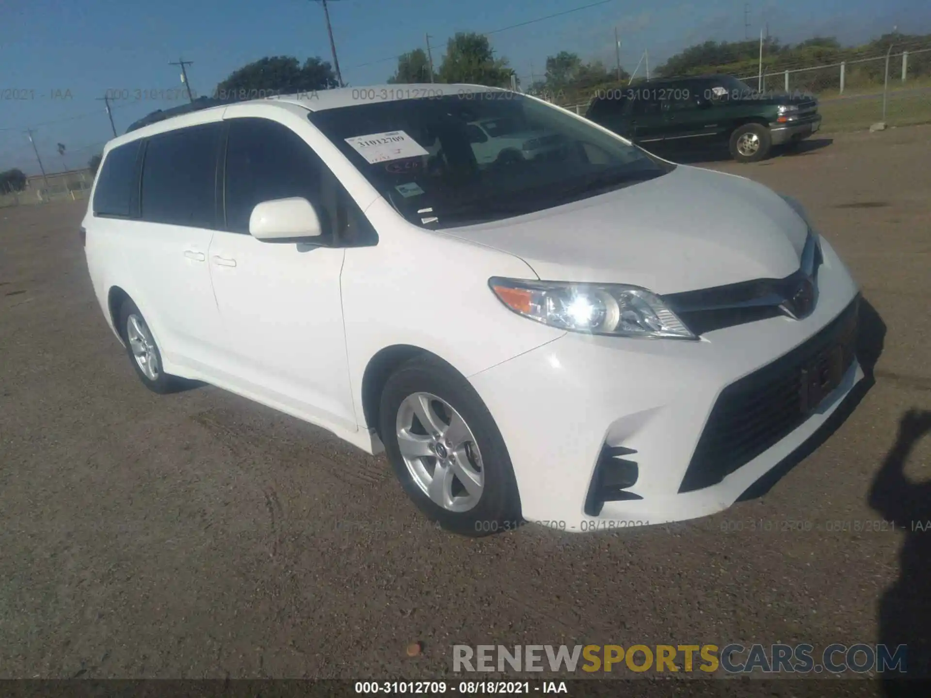 1 Photograph of a damaged car 5TDKZ3DC9LS033567 TOYOTA SIENNA 2020