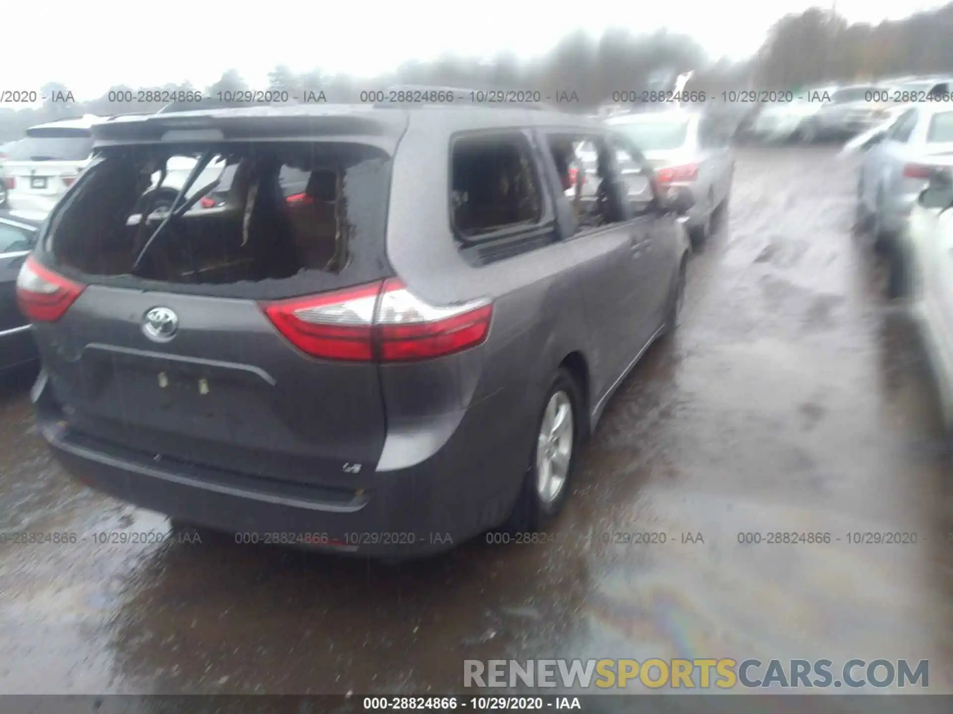 4 Photograph of a damaged car 5TDKZ3DC9LS042902 TOYOTA SIENNA 2020