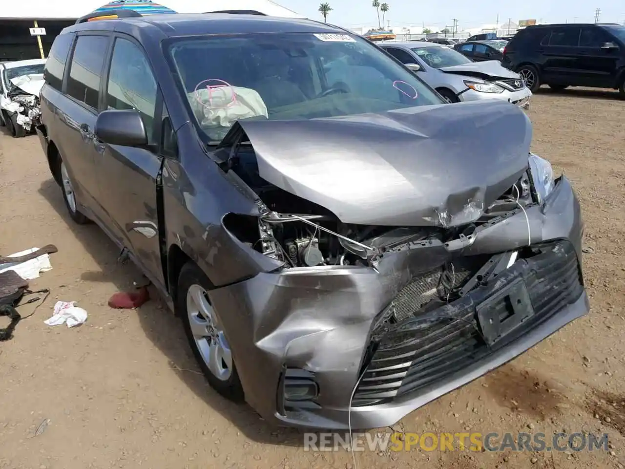 1 Photograph of a damaged car 5TDKZ3DC9LS050577 TOYOTA SIENNA 2020