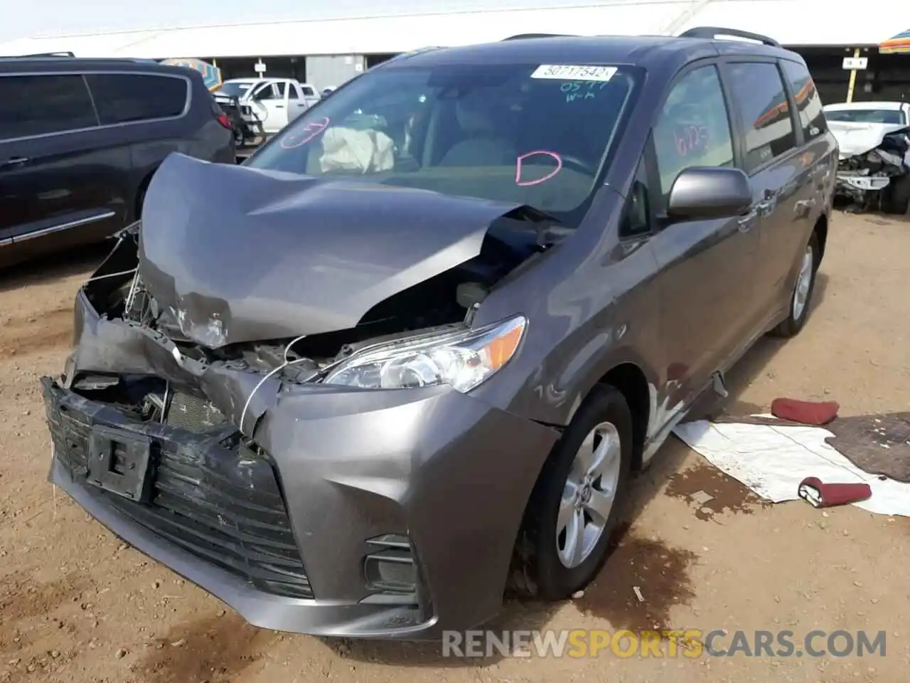 2 Photograph of a damaged car 5TDKZ3DC9LS050577 TOYOTA SIENNA 2020