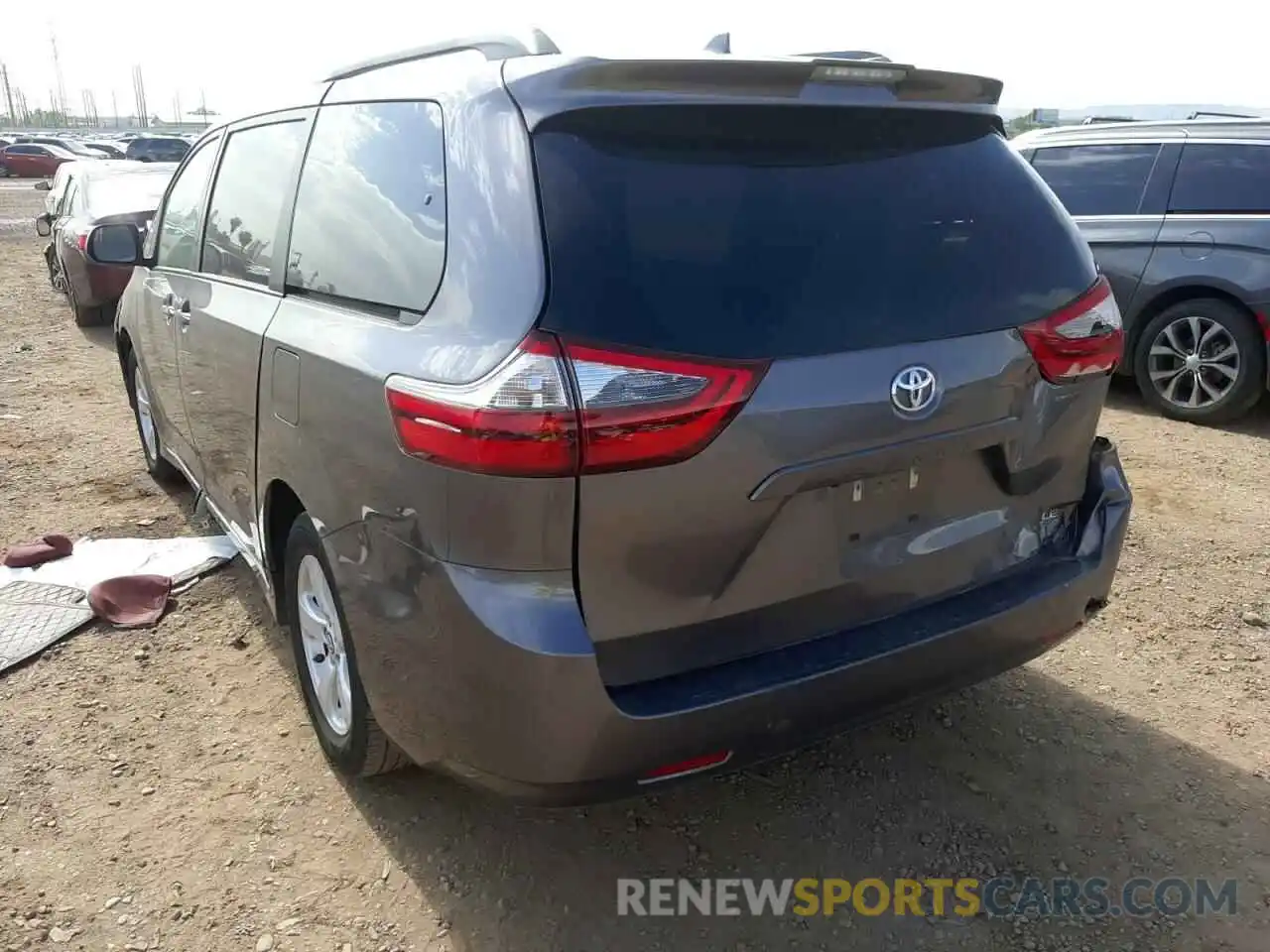 3 Photograph of a damaged car 5TDKZ3DC9LS050577 TOYOTA SIENNA 2020