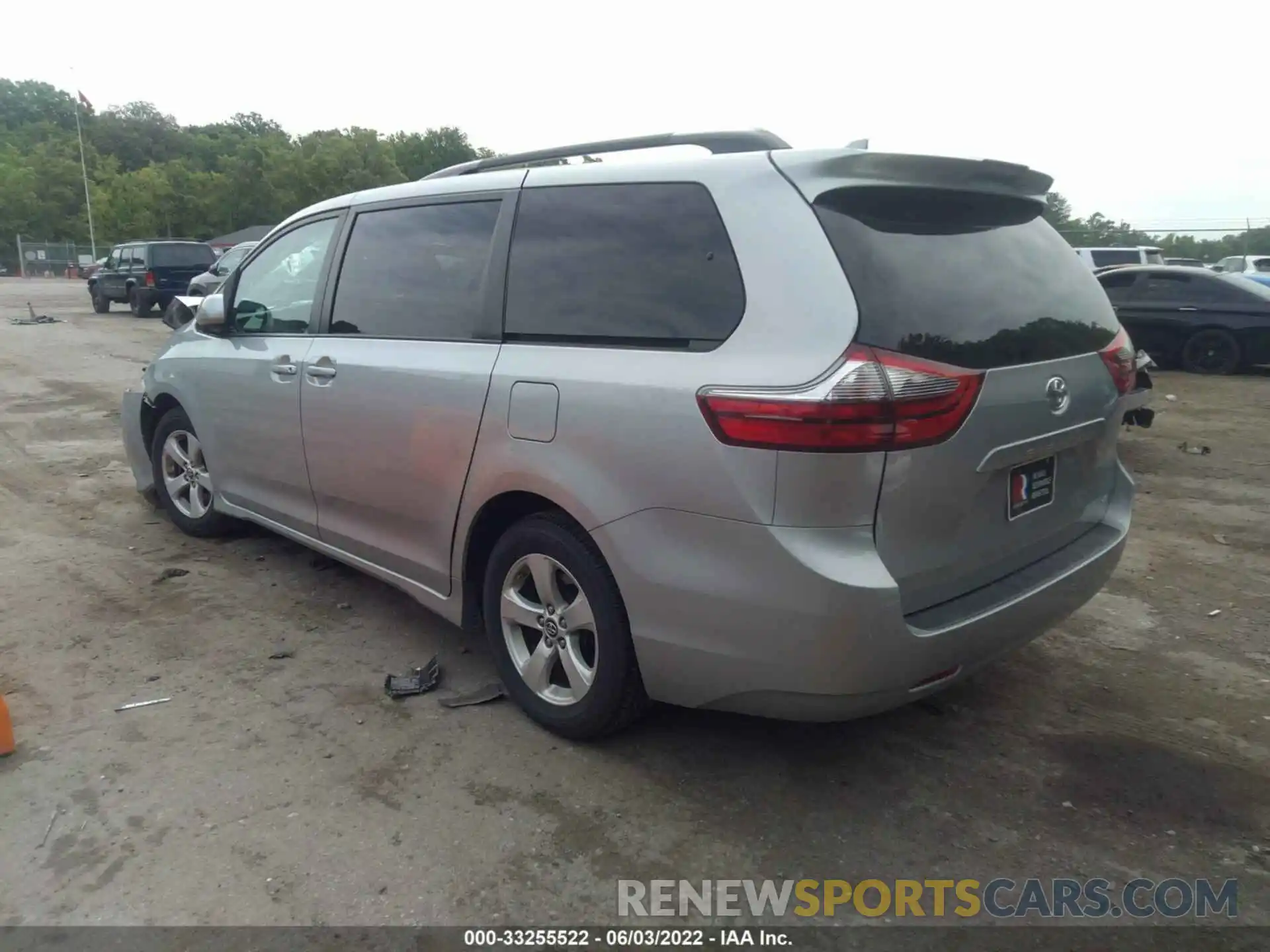 3 Фотография поврежденного автомобиля 5TDKZ3DC9LS055617 TOYOTA SIENNA 2020