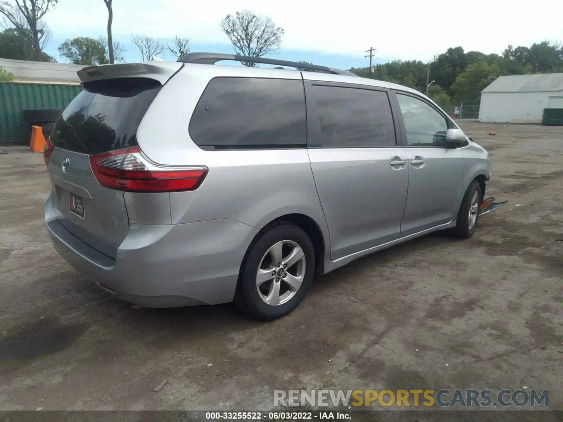 4 Фотография поврежденного автомобиля 5TDKZ3DC9LS055617 TOYOTA SIENNA 2020