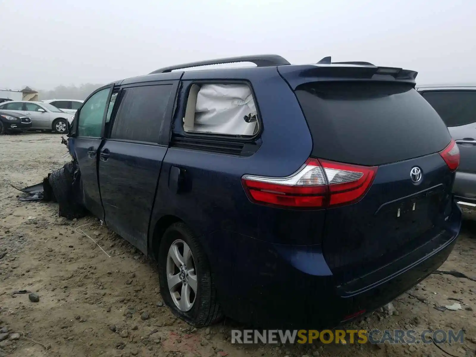 3 Photograph of a damaged car 5TDKZ3DC9LS056895 TOYOTA SIENNA 2020