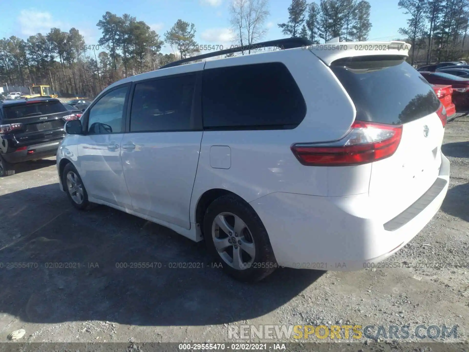 3 Photograph of a damaged car 5TDKZ3DC9LS058260 TOYOTA SIENNA 2020