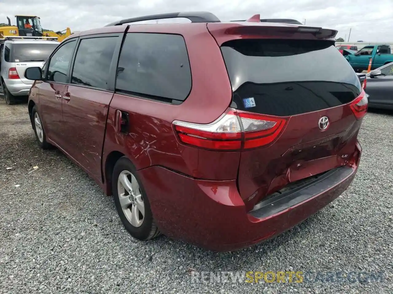 3 Photograph of a damaged car 5TDKZ3DC9LS077701 TOYOTA SIENNA 2020