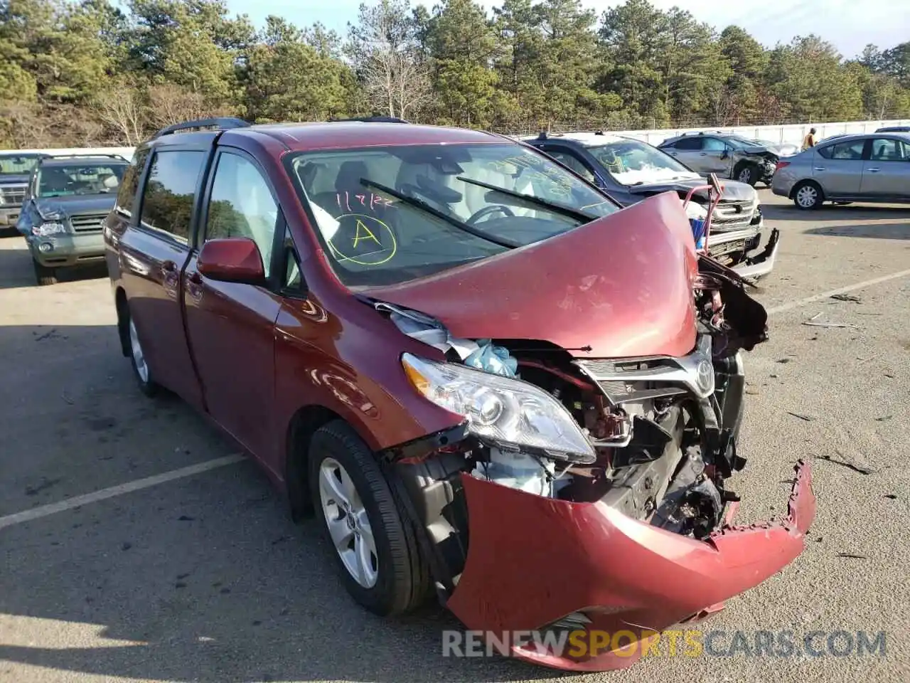 1 Photograph of a damaged car 5TDKZ3DC9LS084034 TOYOTA SIENNA 2020