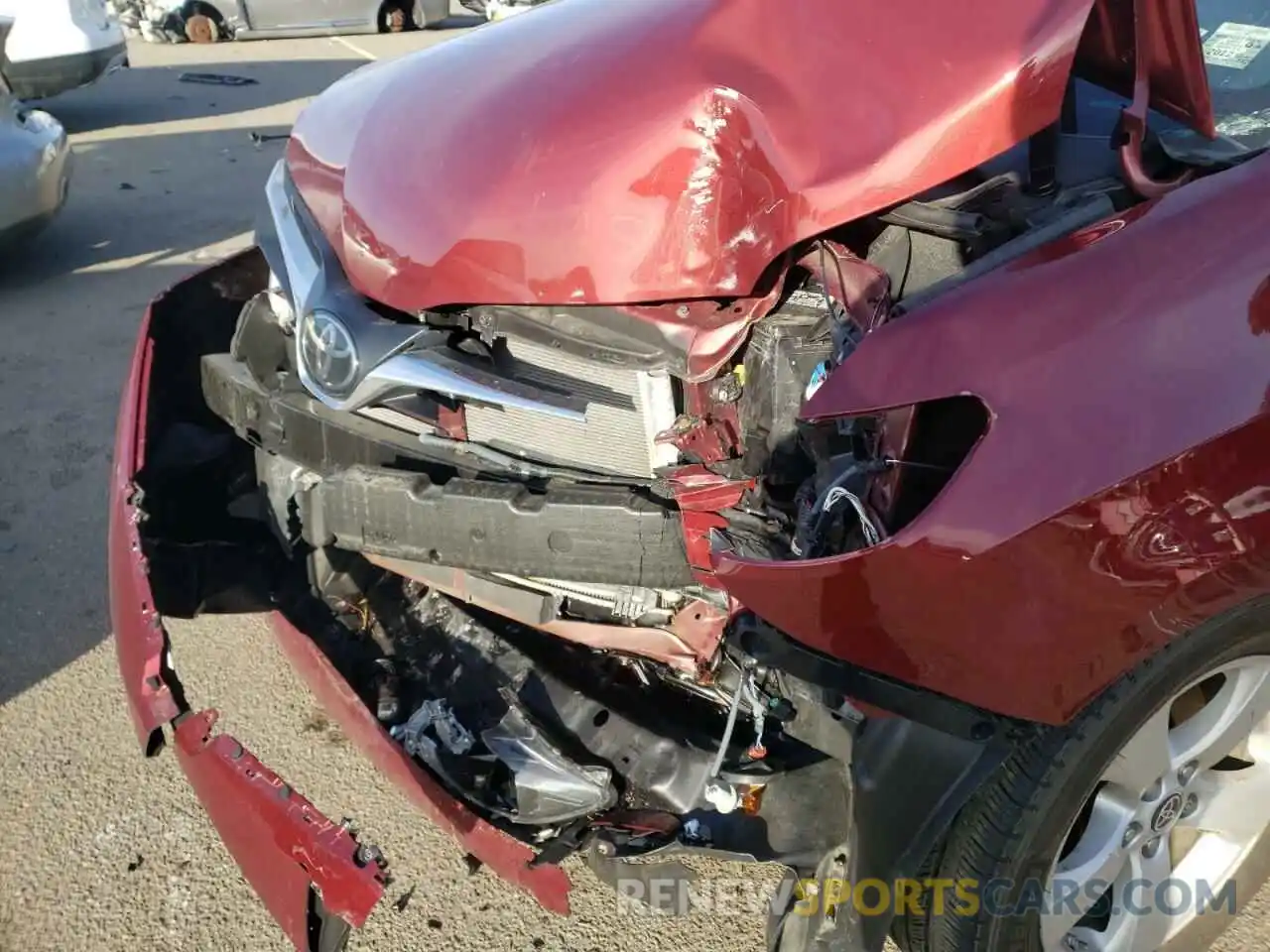 7 Photograph of a damaged car 5TDKZ3DC9LS084034 TOYOTA SIENNA 2020