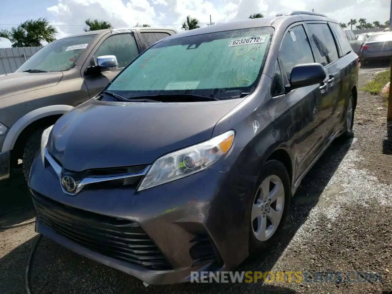 2 Photograph of a damaged car 5TDKZ3DCXLS029169 TOYOTA SIENNA 2020