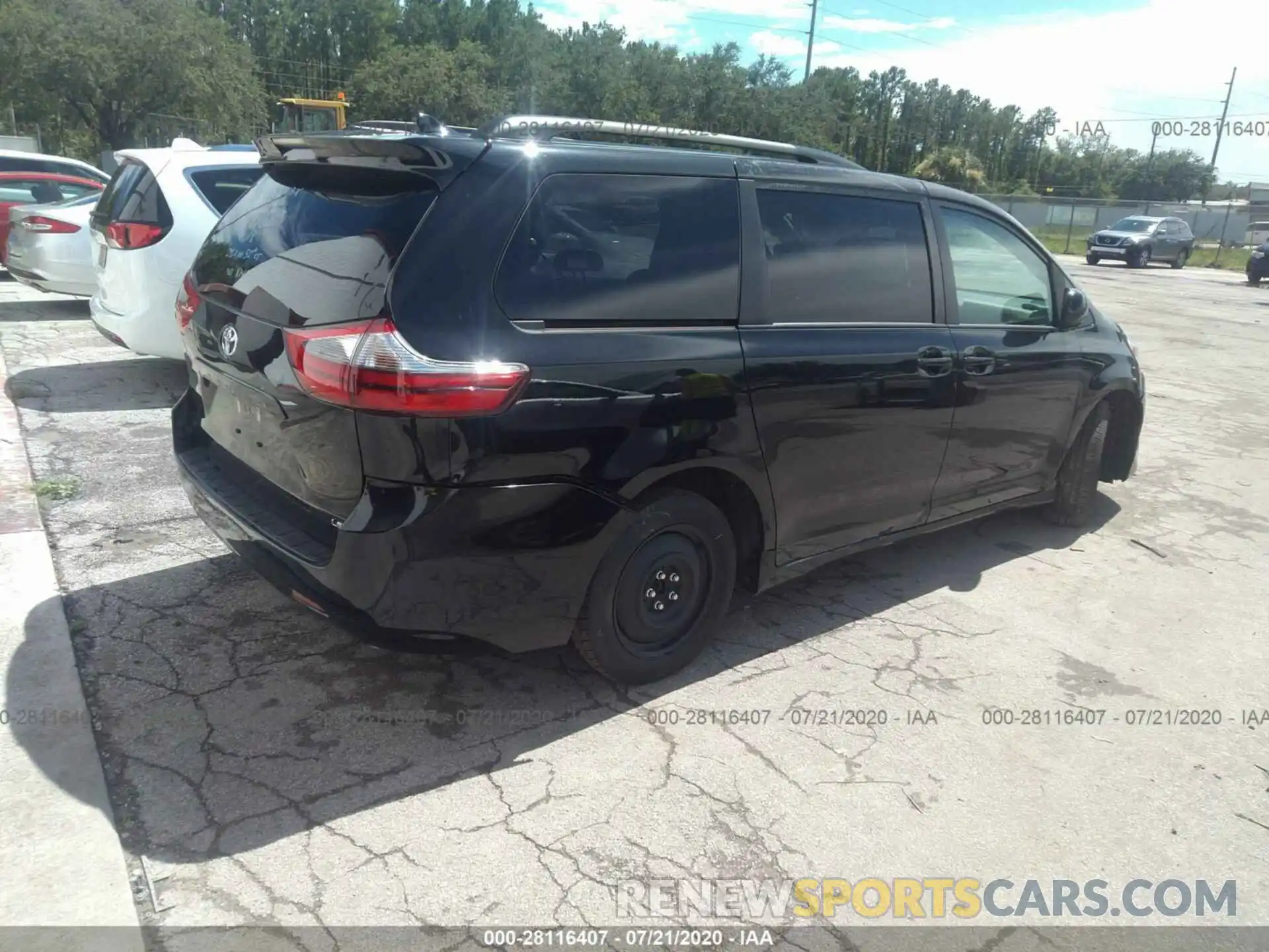 4 Фотография поврежденного автомобиля 5TDKZ3DCXLS055559 TOYOTA SIENNA 2020