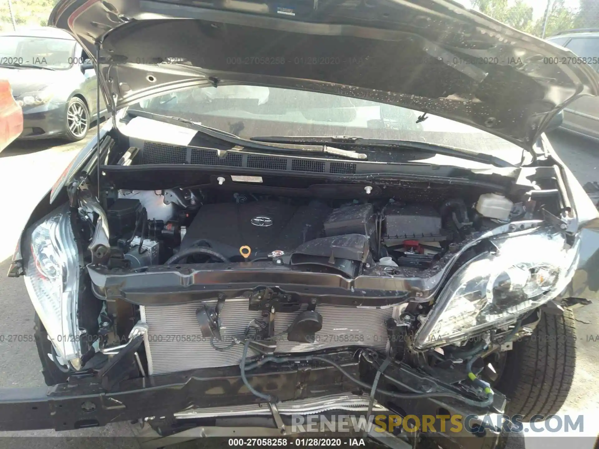 10 Фотография поврежденного автомобиля 5TDKZ3DCXLS062253 TOYOTA SIENNA 2020