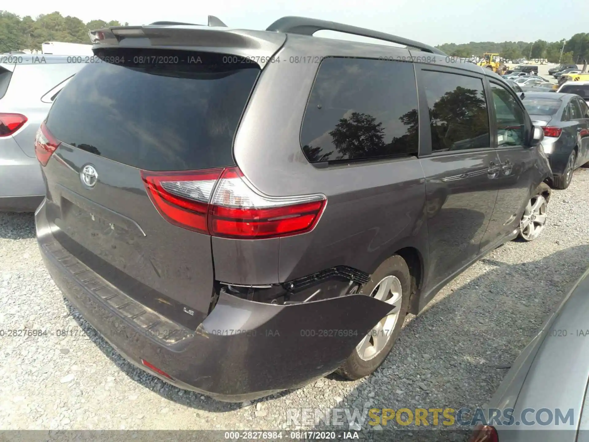 4 Фотография поврежденного автомобиля 5TDKZ3DCXLS064777 TOYOTA SIENNA 2020