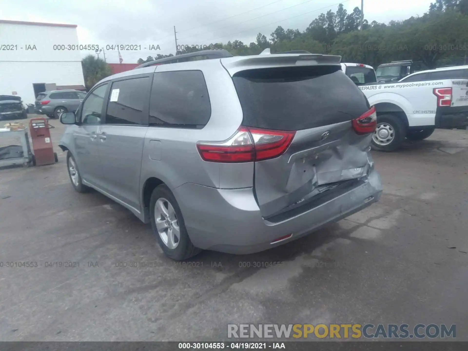 3 Фотография поврежденного автомобиля 5TDKZ3DCXLS069526 TOYOTA SIENNA 2020