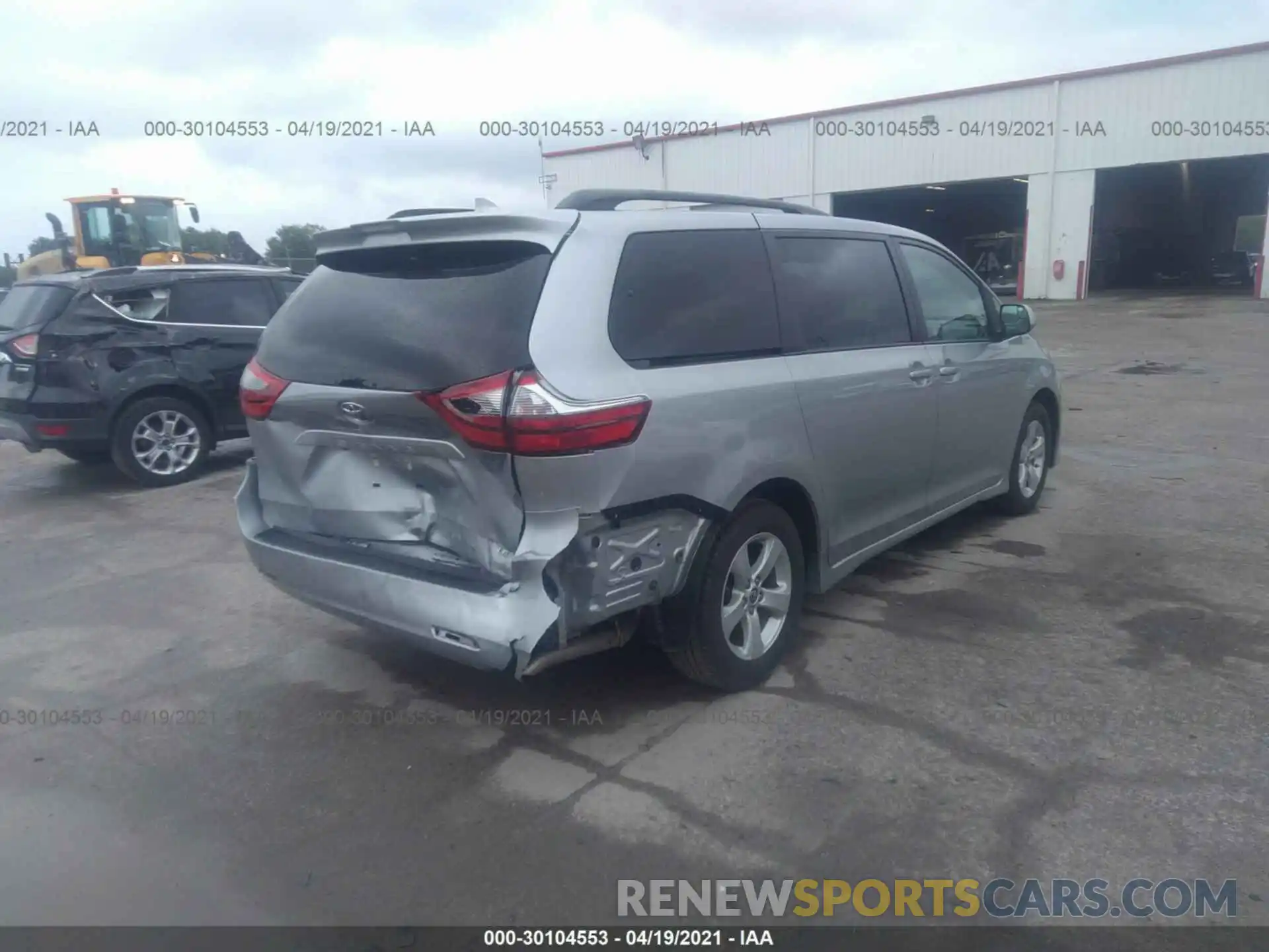 4 Фотография поврежденного автомобиля 5TDKZ3DCXLS069526 TOYOTA SIENNA 2020