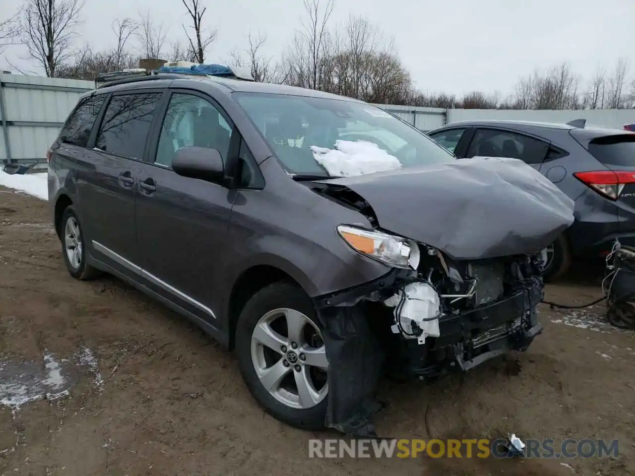 1 Photograph of a damaged car 5TDKZ3DCXLS074113 TOYOTA SIENNA 2020