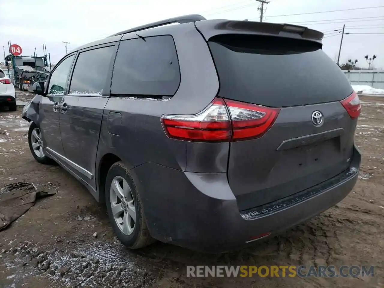 3 Photograph of a damaged car 5TDKZ3DCXLS074113 TOYOTA SIENNA 2020